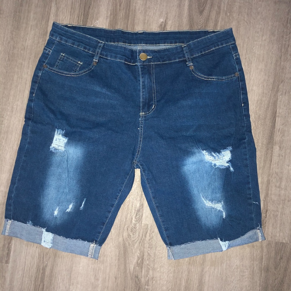 Men Destroyed Skinny jeans shorts